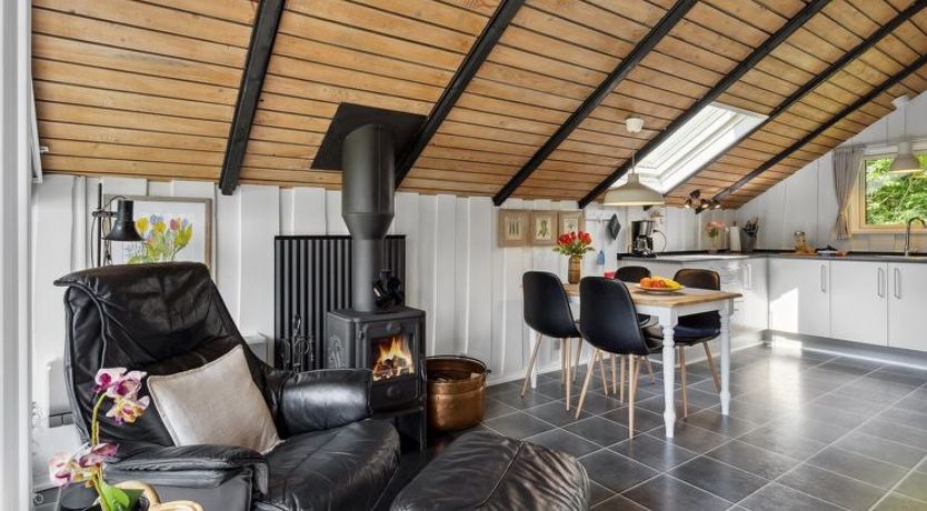 Photo of "Anselma" - 30km from the sea