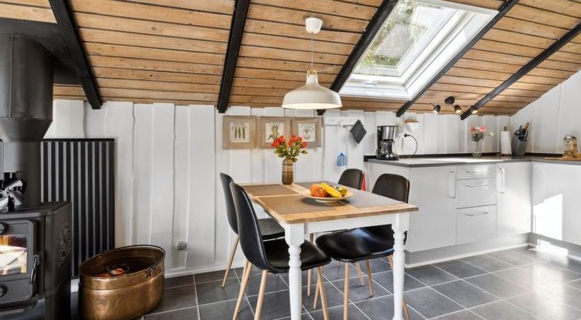 Photo of "Anselma" - 30km from the sea