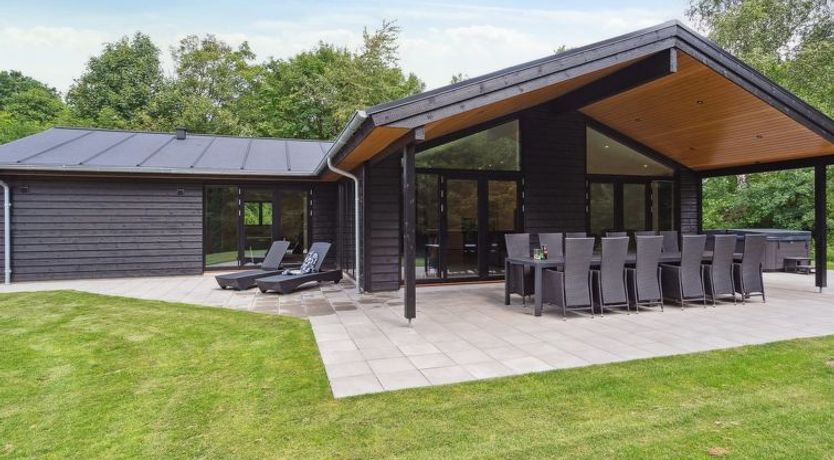 Photo of "Robert" - 30km from the sea