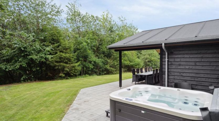 Photo of "Robert" - 30km from the sea