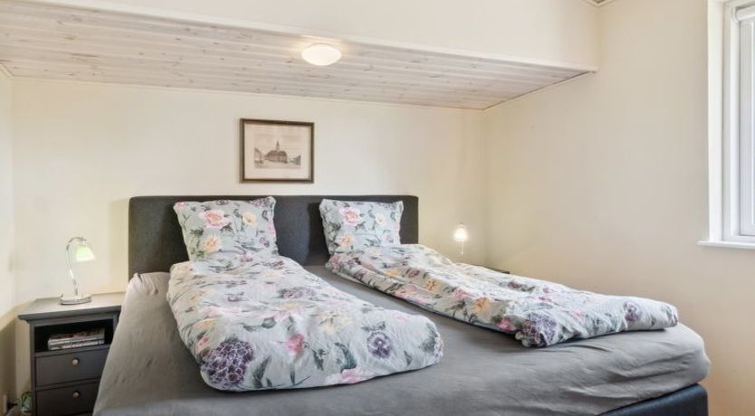 Photo of "Enita" - 350m from the sea