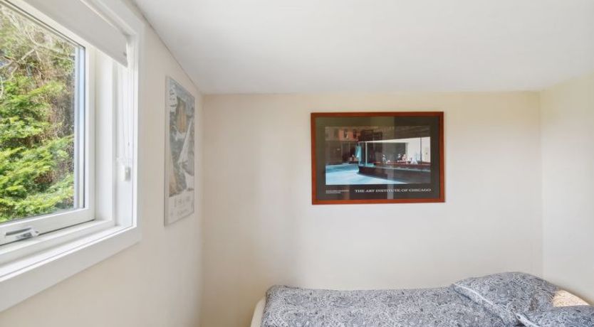 Photo of "Enita" - 350m from the sea