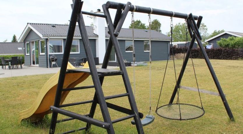 Photo of "Jannik" - 300m from the sea