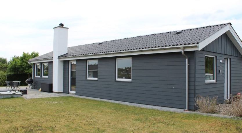 Photo of "Jannik" - 300m from the sea