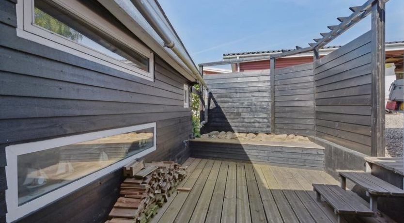 Photo of "Thrugils" - 200m from the sea