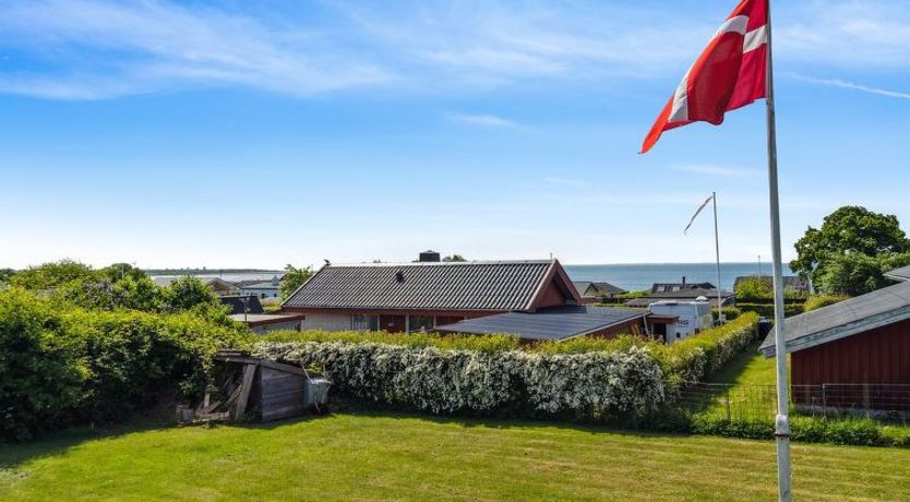 Photo of "Thrugils" - 200m from the sea