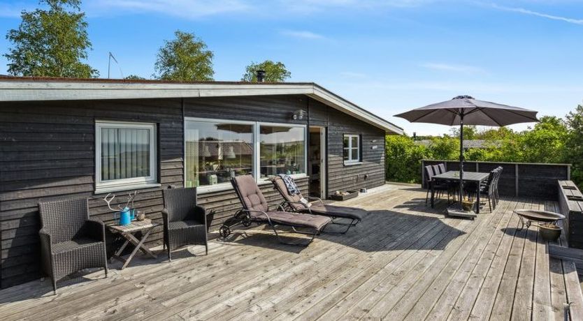 Photo of "Thrugils" - 200m from the sea