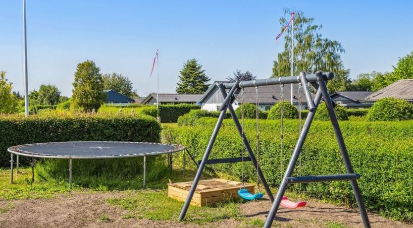 Photo of "Tabithe" - 500m from the sea