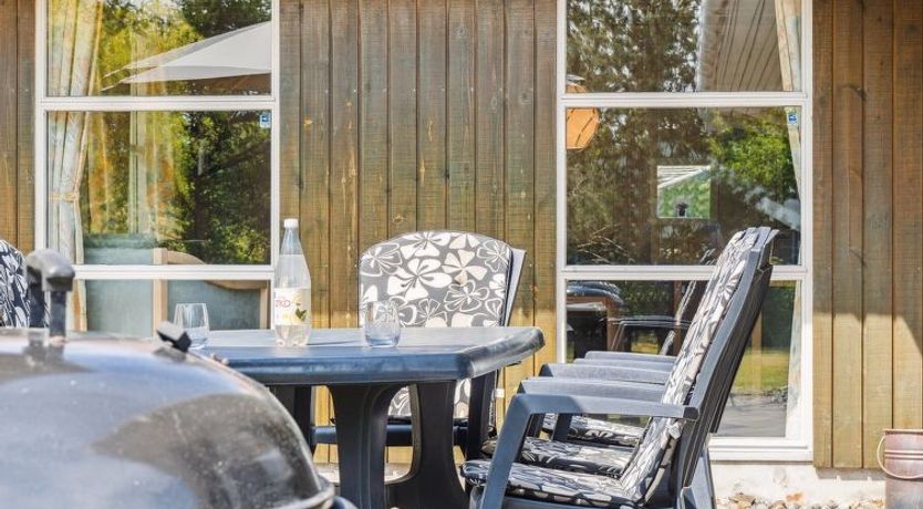 Photo of "Eini" - 500m from the sea