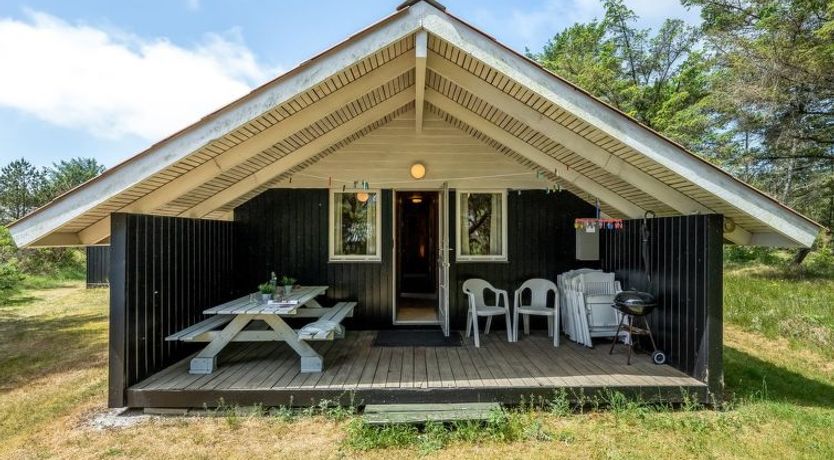 Photo of "Clea" - 800m from the sea