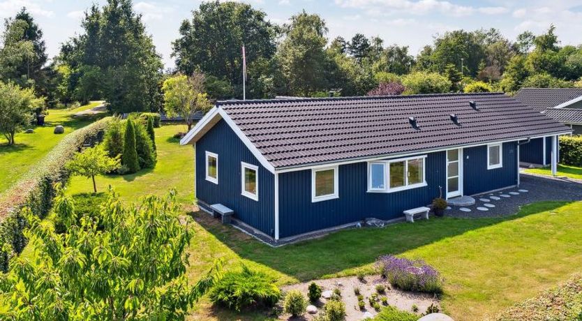 Photo of "Asvalde" - 200m to the fjord