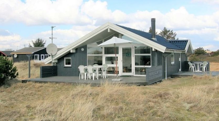 Photo of "Tonna" - 1km from the sea