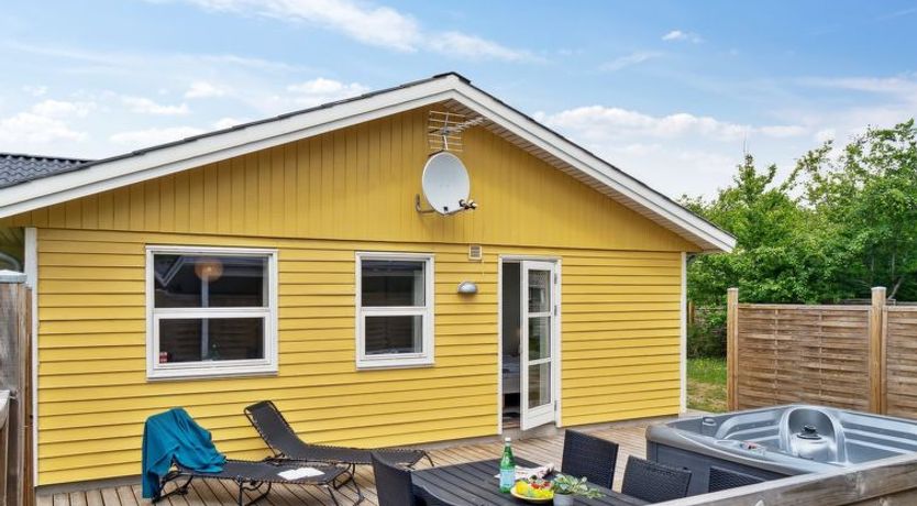 Photo of "Barth" - 950m from the sea