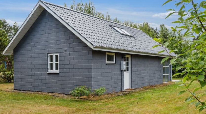 Photo of "Haghbarth" - 400m from the sea