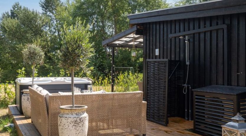 Photo of "Thorlak" - 860m from the sea