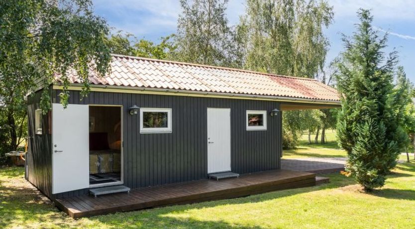 Photo of "Dorti" - 725m from the sea