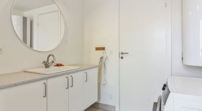 Photo of "Helga" - 800m from the sea