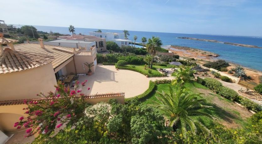 Photo of Las Gaviotas Style & Charm