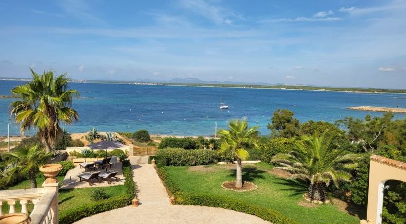 Photo of Las Gaviotas Style & Charm