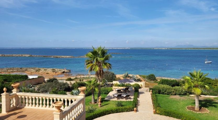 Photo of Las Gaviotas Style & Charm