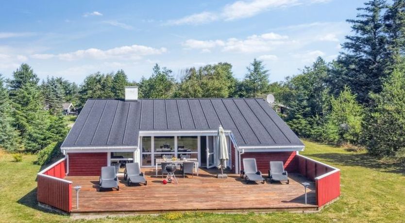 Photo of "Valda" - 1.5km from the sea