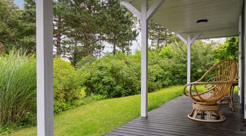 Photo of "Lazorka" - 200m from the sea