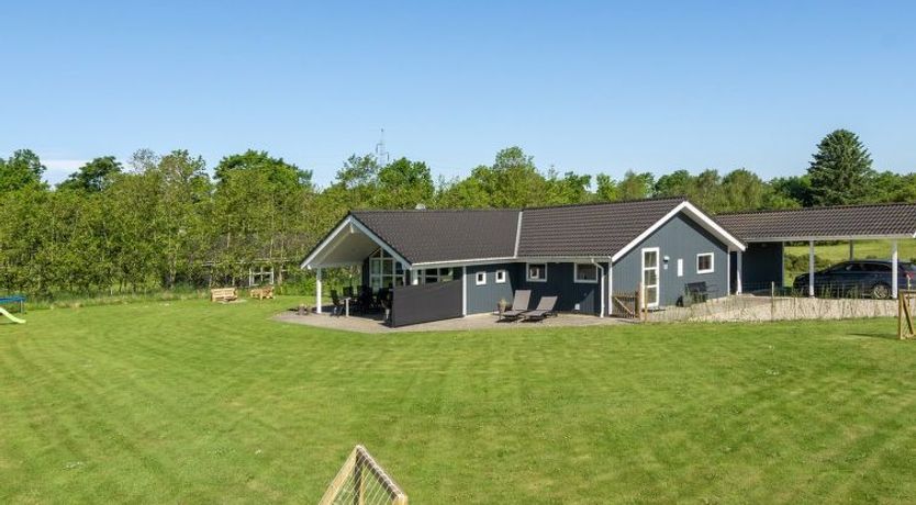 Photo of "Eicke" - 12km from the sea