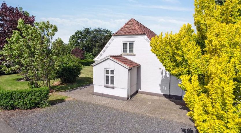 Photo of "Essie" - 20km from the sea