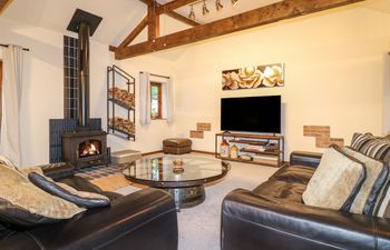 Wheatlow Brooks Barn Holiday Cottage