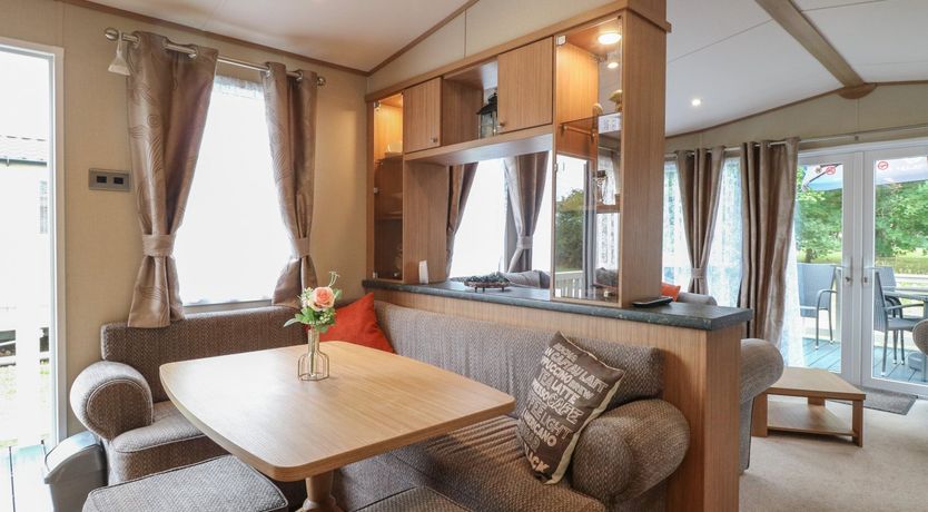 Photo of Stanley's Lodge, Foxburrow Hang