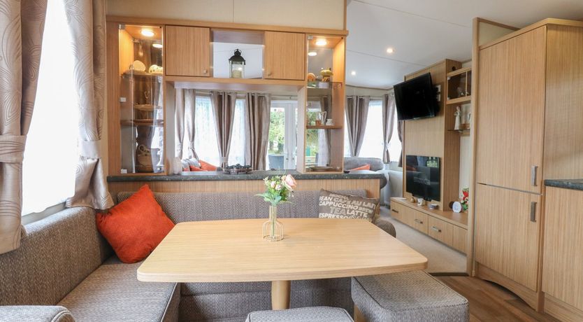 Photo of Stanley's Lodge, Foxburrow Hang