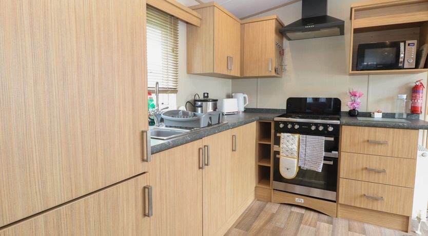 Photo of Stanley's Lodge, Foxburrow Hang