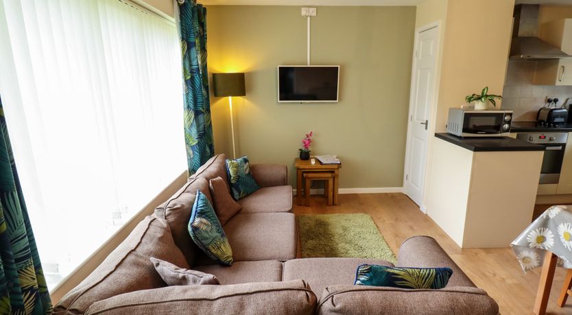 Photo of 10 The Dell