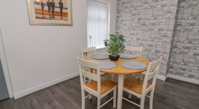 Photo of 2 Brook Street