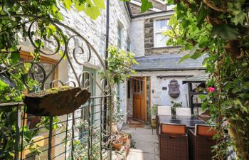 Tyn Y Coed Cottage Holiday Cottage