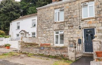 Still Waters Holiday Cottage