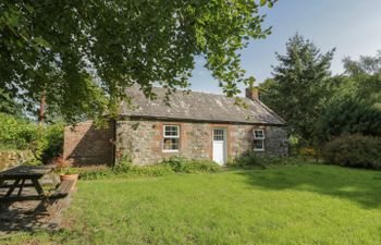 Little Dunbar Cottage Holiday Cottage