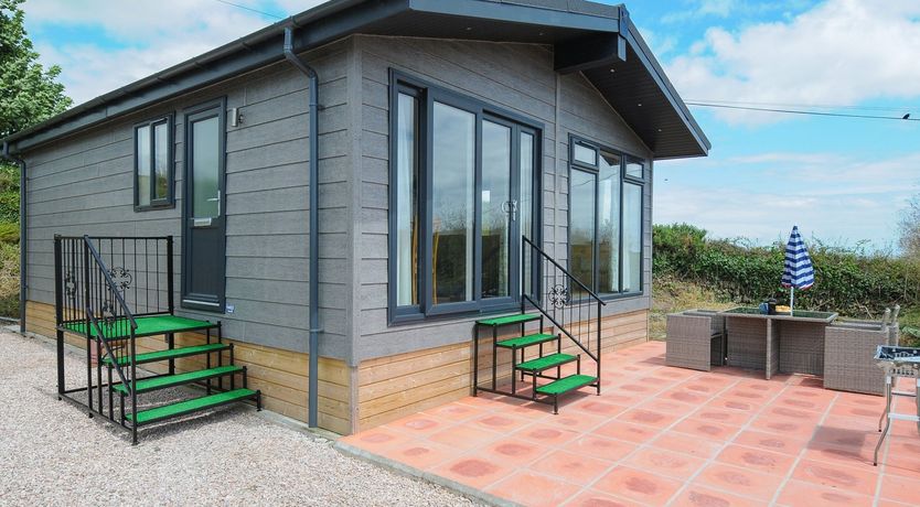 Photo of Midway Lodge