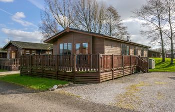 Lakeside 20 Holiday Cottage