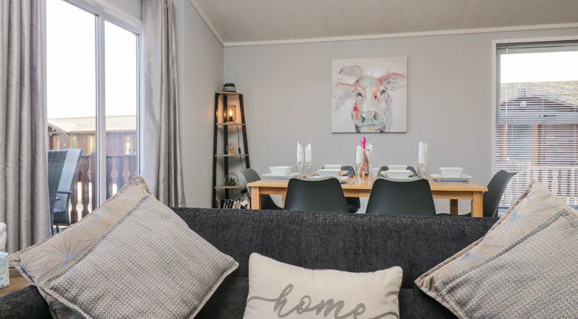 Photo of Lakeside 20