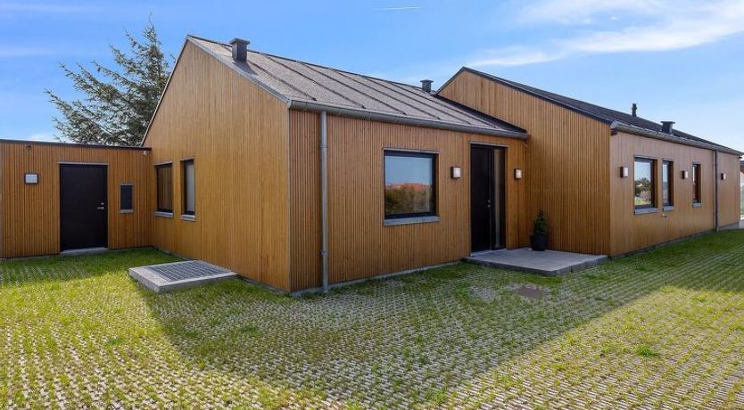 Photo of "Bena" - 800m from the sea