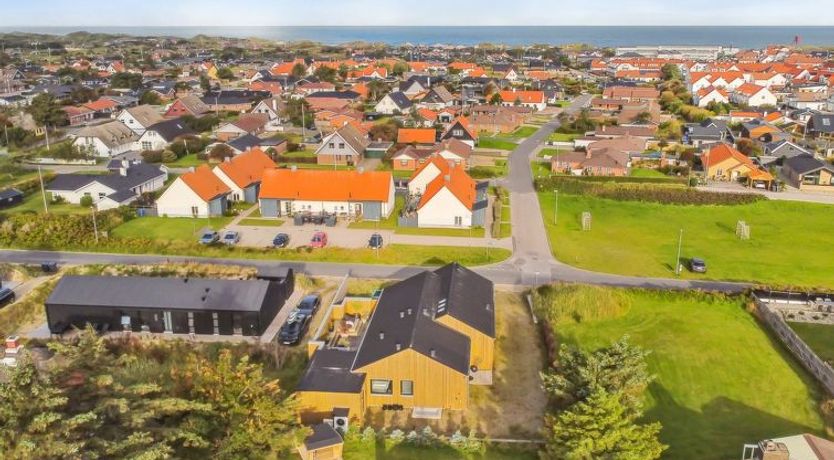 Photo of "Bena" - 800m from the sea