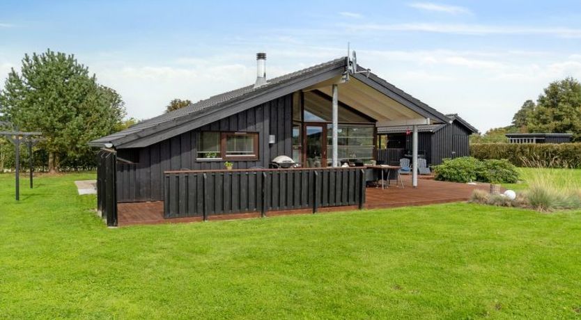 Photo of "Evald" - 400m from the sea