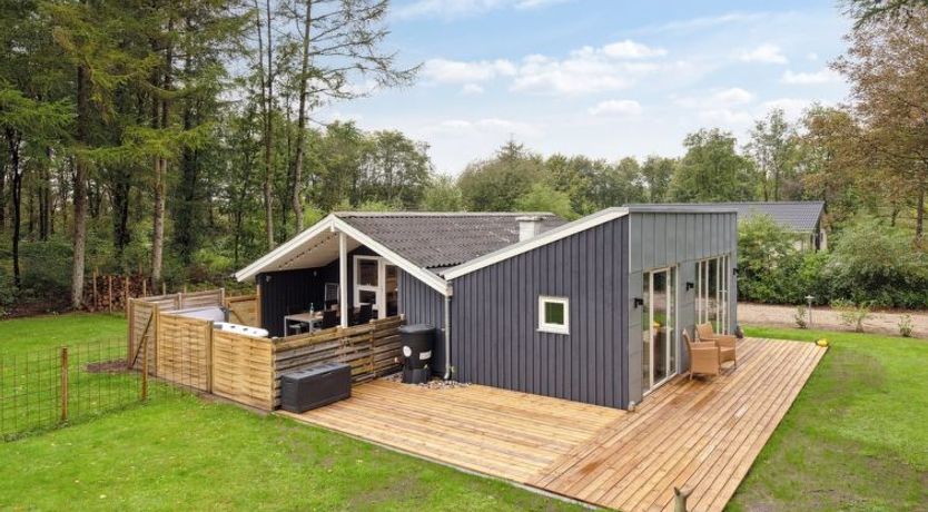 Photo of "Brynhild" - 30km from the sea