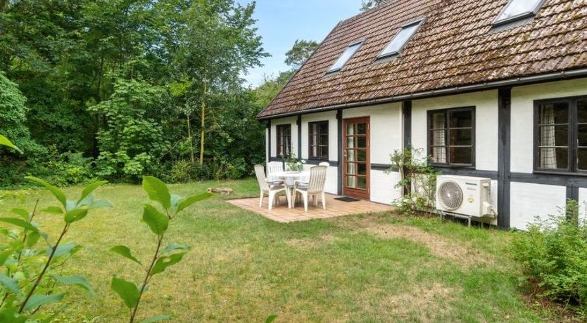 Photo of "Rina" - 250m from the sea