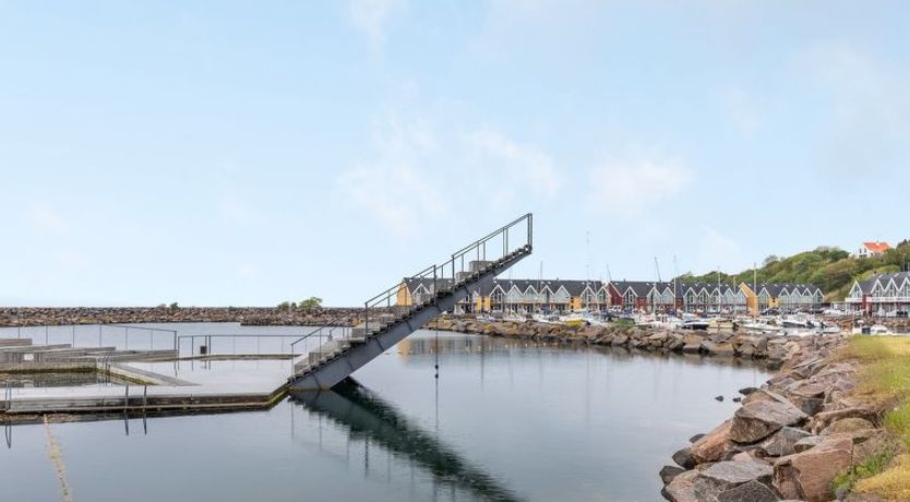 Photo of "Rina" - 250m from the sea