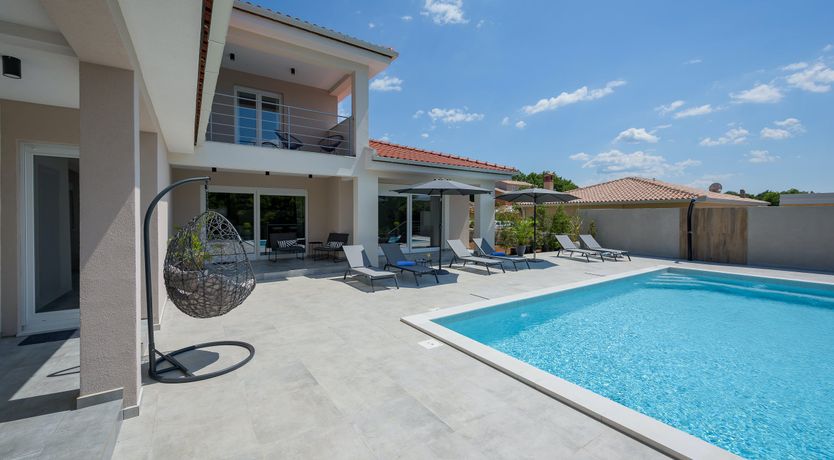 Photo of The Beautiful Sea