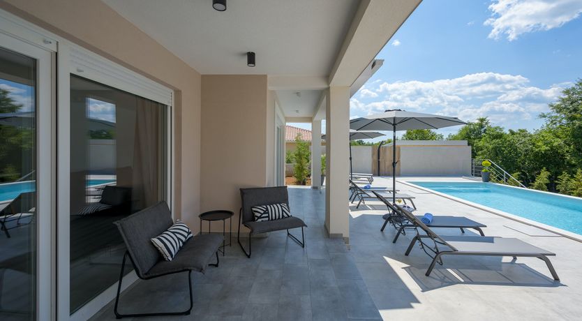 Photo of The Beautiful Sea