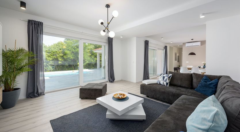 Photo of The Beautiful Sea