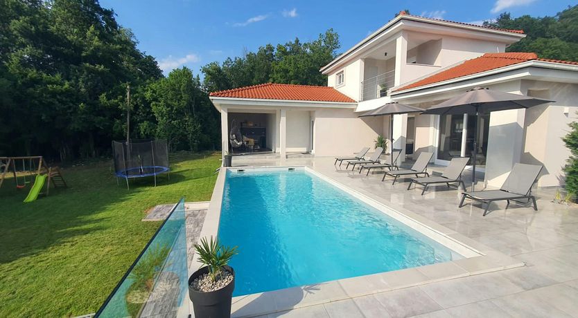 Photo of The Beautiful Sea